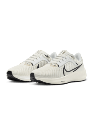 NIKE - NIKE ペガサス40  27.0 Amazon.co.jp: [ナイキ] 27.0cm ペガサス 40 プレミアム Pegasus